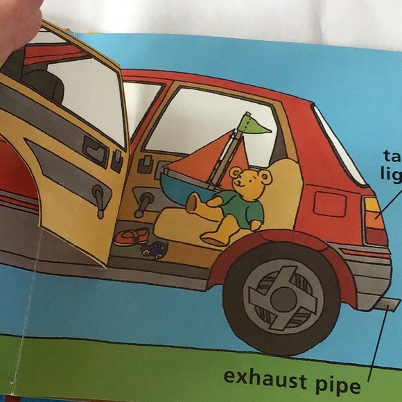 Let’s Look inside the Red Car, rare hardcover vintage , excellent - Picture 10 of 16